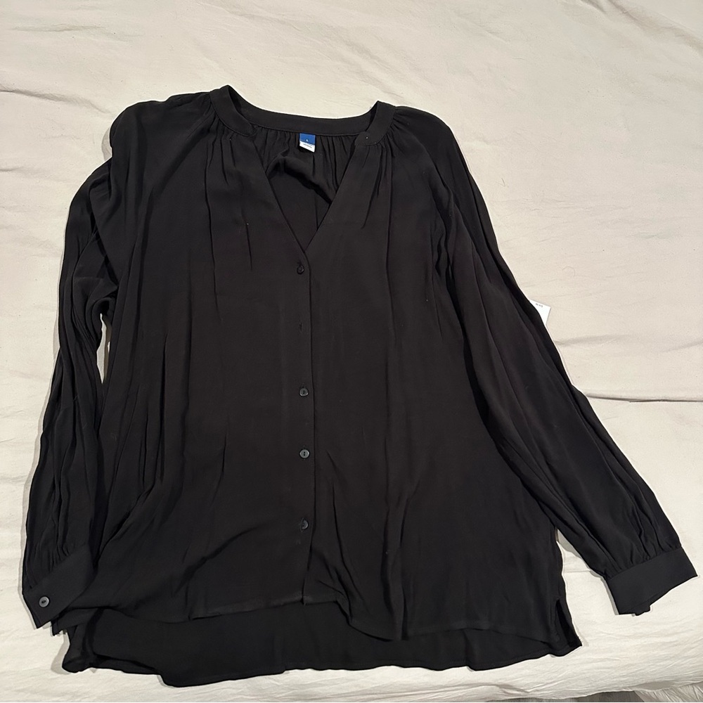 SOLD: Old Navy Women's Black Long Sleeve Blouse